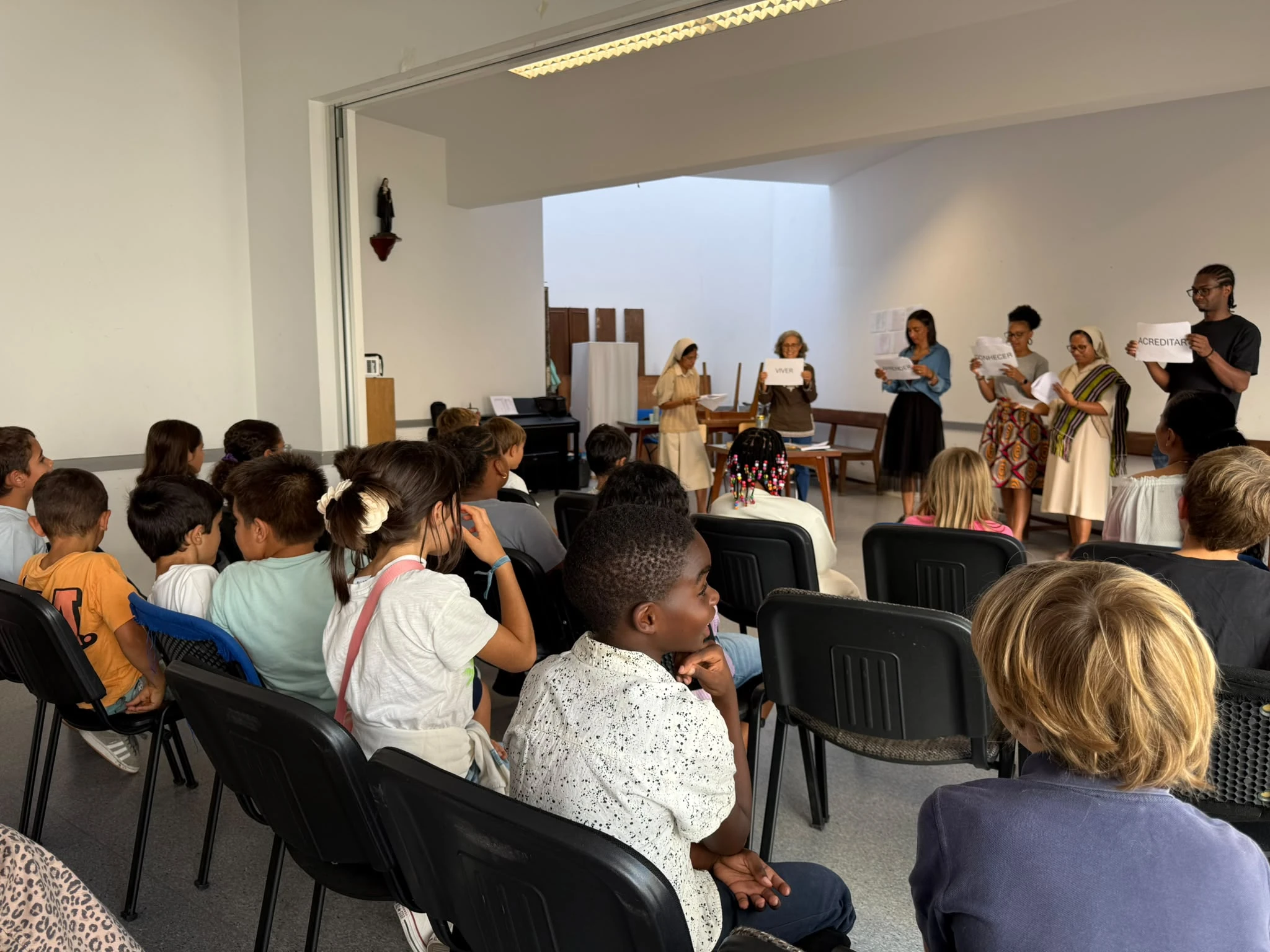 Catequese infantojuvenil recomeça em Laveiras-Caxias